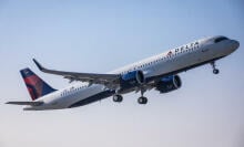 a delta a321neo takes off