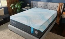 TEMPUR-Breeze Collection Queen Mattress in bedroom location